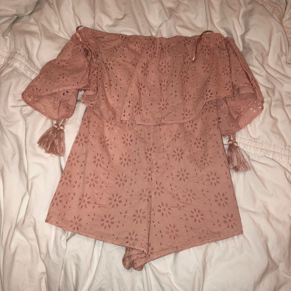 NWT ✧･ﾟELAN ROMPER